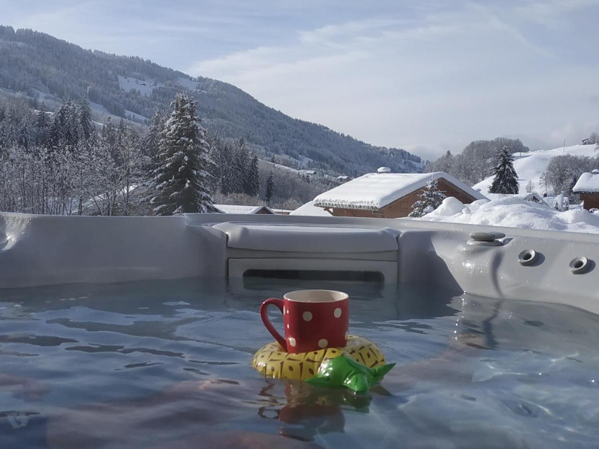 A4 Km De Megeve Tres Joli Studio Avec Jacuzzi ,Vue Sur Les Montagnes Au Calme พลาซ-ซัวร์-อาร์ลี ภายนอก รูปภาพ